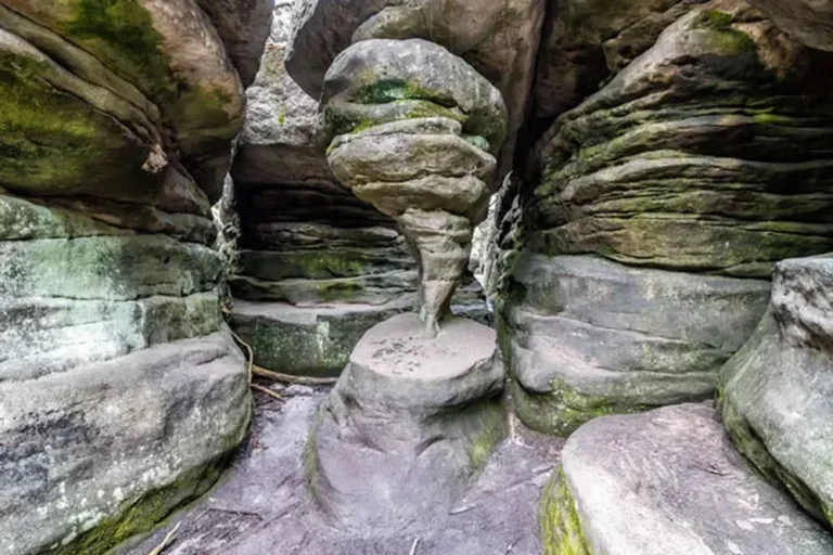 błędne skały – labirynt skalny w górach stołowych 2